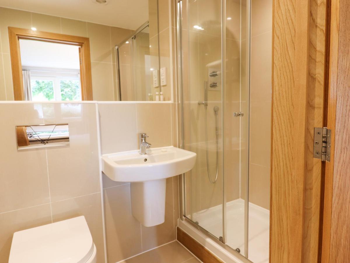 Villa Swandown, 20 Poldon Chard Esterno foto
