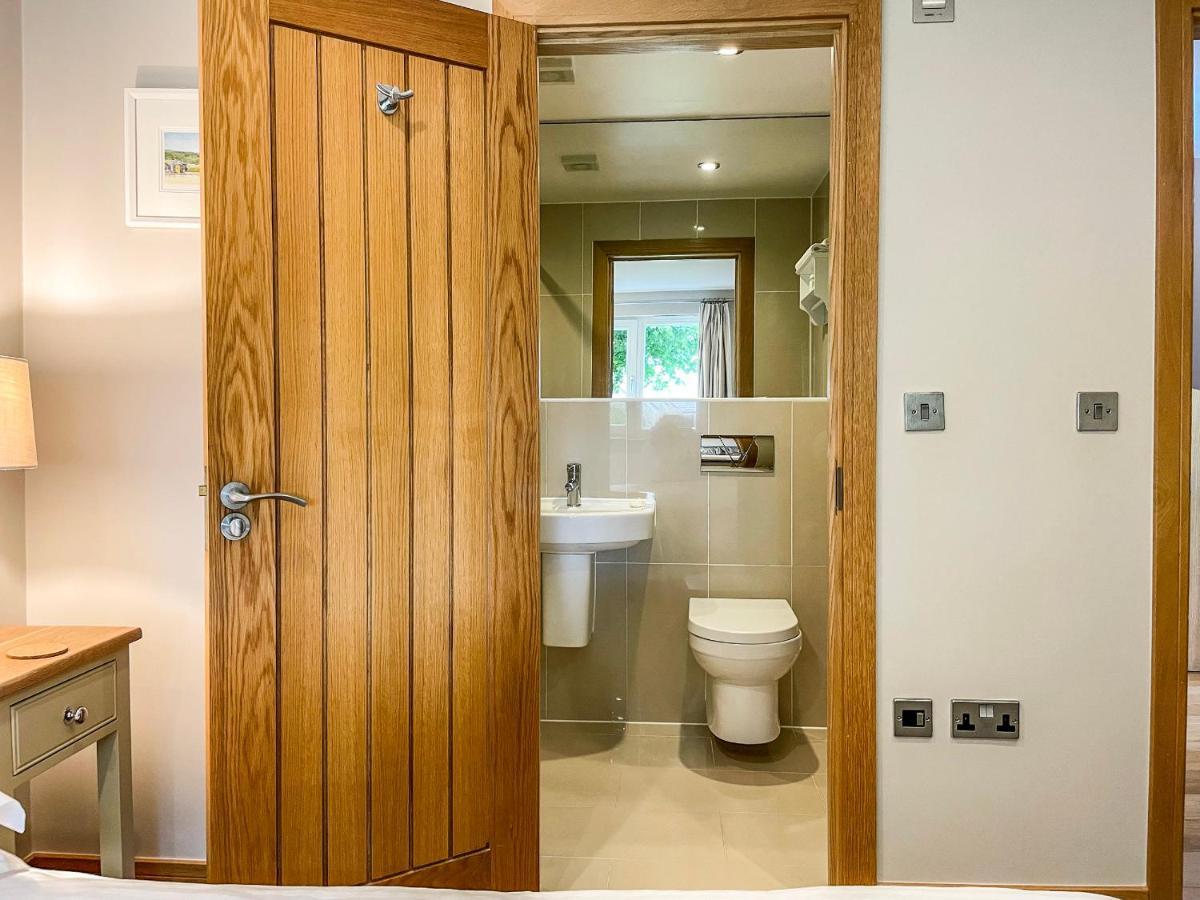 Villa Swandown, 20 Poldon Chard Esterno foto
